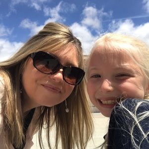 Meet your Posher, Stacy